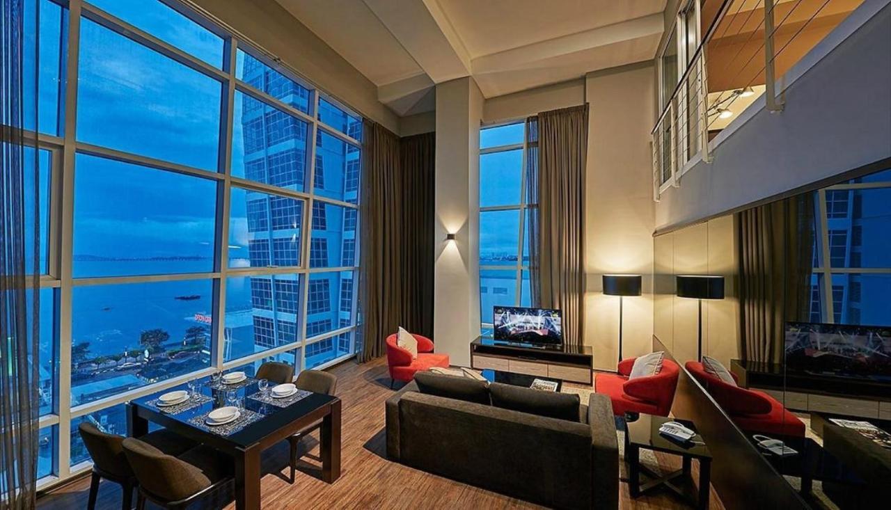 Maritime Luxury Aparthotel George Town
